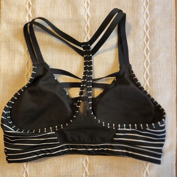 Victoria's Secret VSX Sport Racerback Sports Bra Black Activewear Yoga Gym xs - Picture 2 of 6
